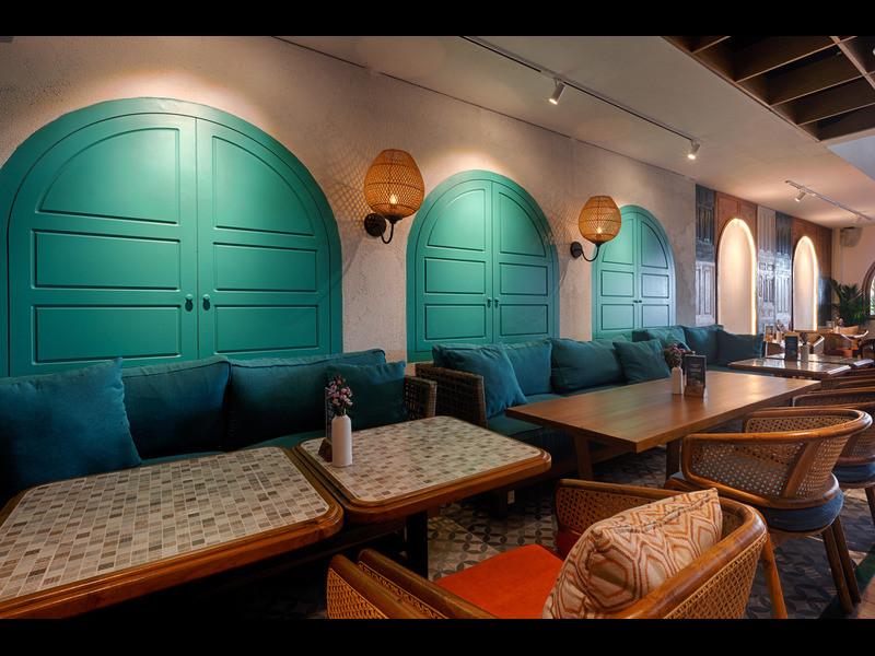Coco Bistro Kuta Square — photo 1