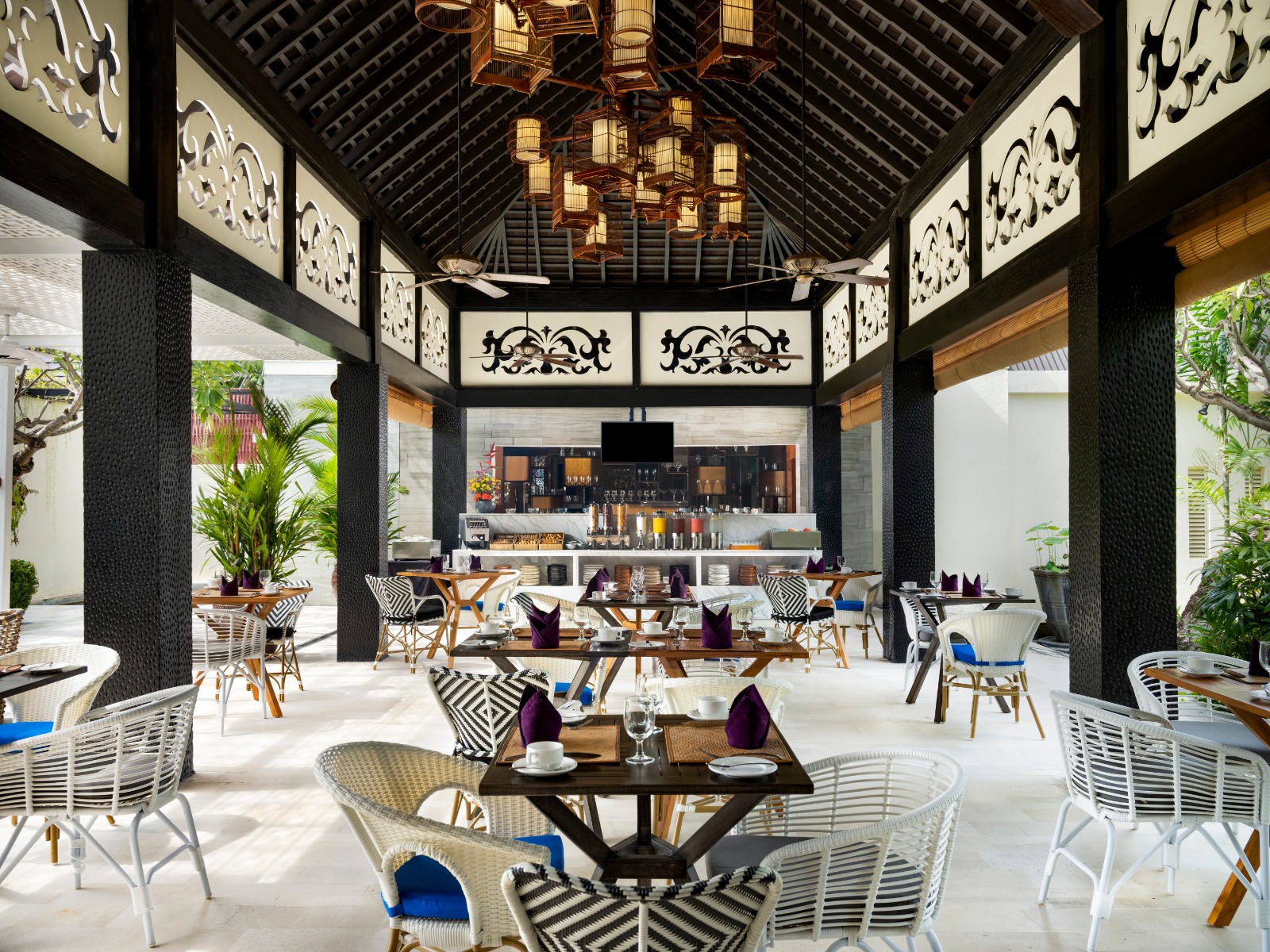 Groove Restaurant & Bar — photo 2