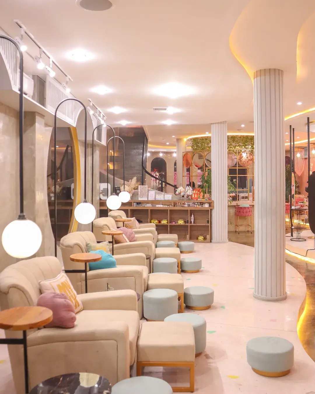Mynx Hair & Beauty Emporium — photo 3