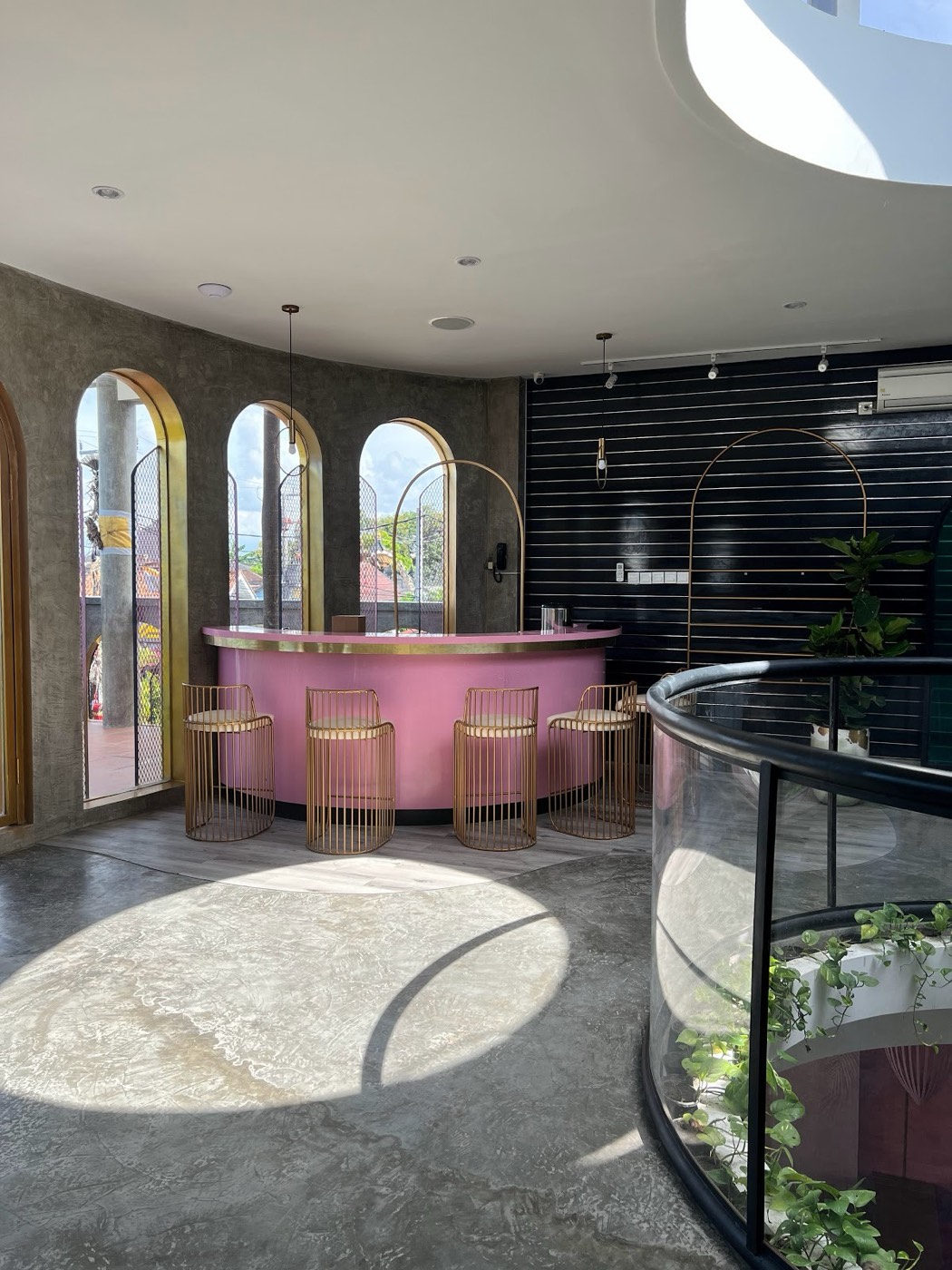 Mynx Hair & Beauty Emporium — photo 5