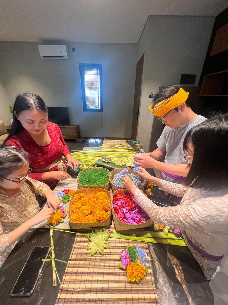 Balinese Offering Class — photo 2